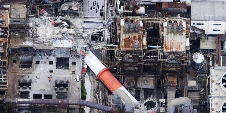 Japonya'da deprem: En az 13 kişi hayatını kaybetti