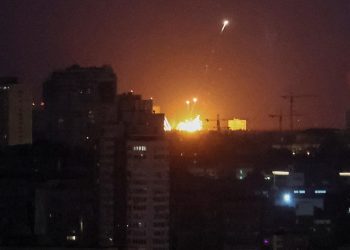 Rusya'dan Kiev'e büyük hava saldırısı: Polonya savaş uçaklarını havalandırdı
