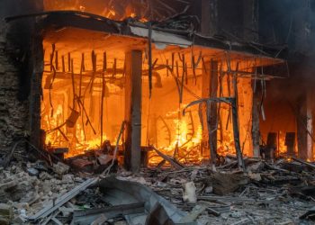 Ukrayna: Rusya'nın Kiev'e düzenlediği hava saldırısında ölü sayısı 13'e yükseldi