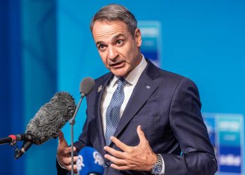 Miçotakis'ten Ankara'da ilişkilerin geliştirilmesi mesajı