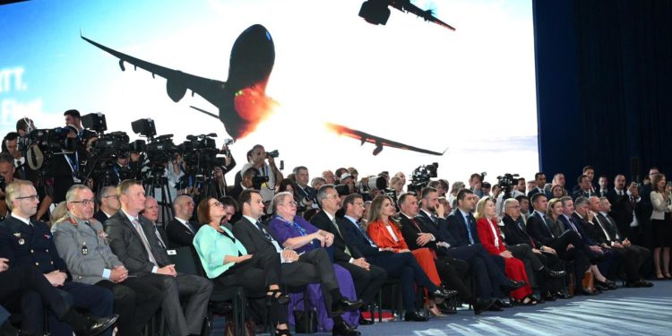 NATO'nun yeni projelerini duyuruldu