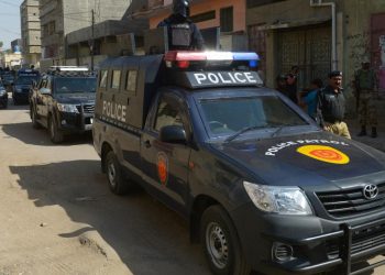 Pakistan'da polis kontrol noktasına saldırıda 9 polis öldü, 28 polis yaralandı