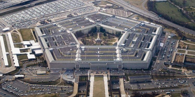 Pentagon, Patriot füzesi siparişini 58,6 milyar dolara çıkardı