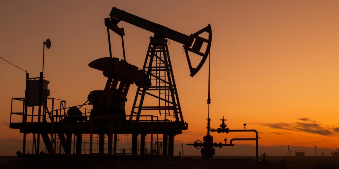 Nijerya'da 12 kaçak petrol tesisi kapatıldı