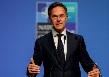 Rutte: 1 yıl önce verilen taahhütler artık hayata geçiriliyor