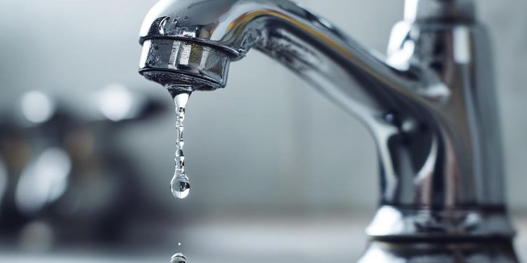 Fransa'da su kullanımına kısıtlama getirildi