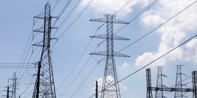 ABD'de sıcak hava dalgası nedeniyle acil elektrik tedbirleri devreye alındı