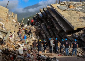 Venezuela'daki depremlerde hayatını kaybedenlerin sayısı 2 bin 645'e yükseldi