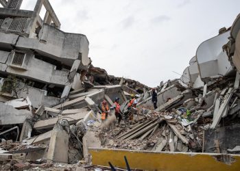 Venezuela'daki depremlerde can kaybı 4 bin 490'a yükseldi