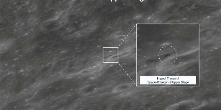 SpaceX roket enkazının çarptığı Ay'ın görüntüleri paylaşıldı