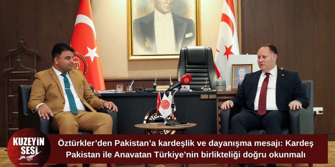 Ziya Öztürkler, Pakistan, Shahzad Khurram, Pakistan Bağımsızlık Günü, KKTC