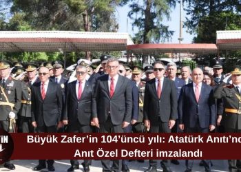30 Ağustos Zafer Bayramı dolayısıyla Atatürk Anıtı’nda tören düzenlendi