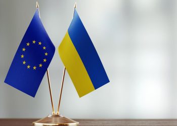 AB'den Ukrayna'ya 6,1 milyar euro savunma desteği