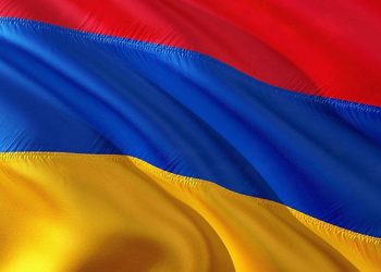 Ermenistan Parlamentosu, hükümetin Bakü ve Ankara ile normalleşmenin yer aldığı 5 yıllık programını onayladı