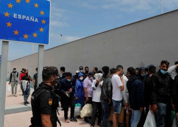 İspanya'ya geçen düzensiz göçmenlerden yaklaşık 69 bin 500'ü Fas'a geri döndü, ölü sayısı 67'ye yükseldi