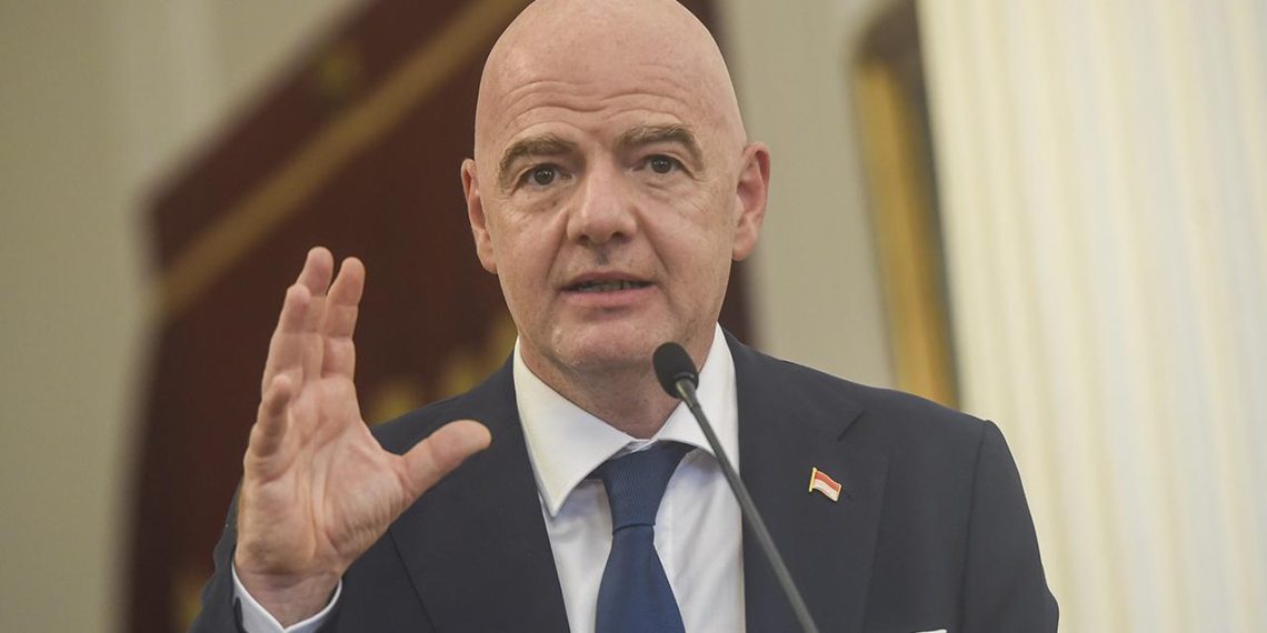Trump, FIFA Başkanı Infantino'nun görevden alınmasının korkunç bir hata olacağını savundu