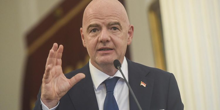 Trump, FIFA Başkanı Infantino'nun görevden alınmasının korkunç bir hata olacağını savundu