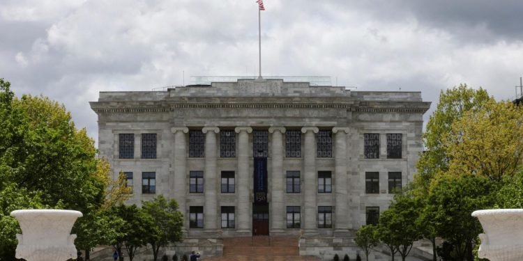 Harvard ceset parçalarının satılması davasında milyonlarca dolar ödemeyi kabul etti