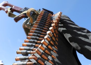 Yemen'in Taiz ilinde hükümet güçleri ile Husiler arasında çatışmalar şiddetlendi