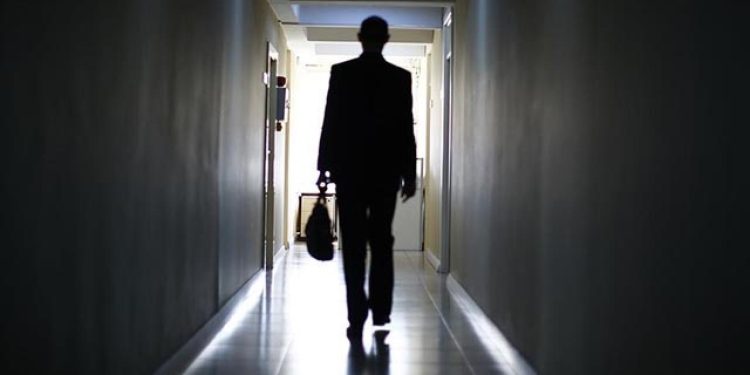 ILO: Küresel genç işsizliği son bir yılda arttı, sebebi yapay zeka