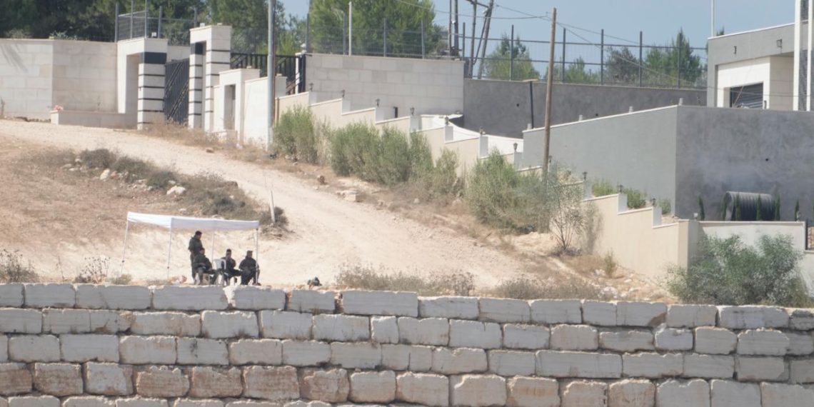 İşgalci İsraillilerin, Batı Şeria'da 3 eve yönelik ablukası 12'nci gününde sürüyor
