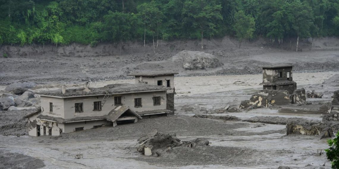 Nepal'deki sel felaketinde sınırın Çin tarafında 3 kişi öldü, 268 kişi kayboldu