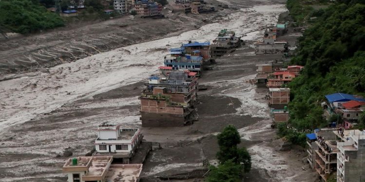 DSÖ: Nepal'deki sel nedeniyle 6 sağlık tesisi hasar gördü, 8 sağlık çalışanı kayboldu