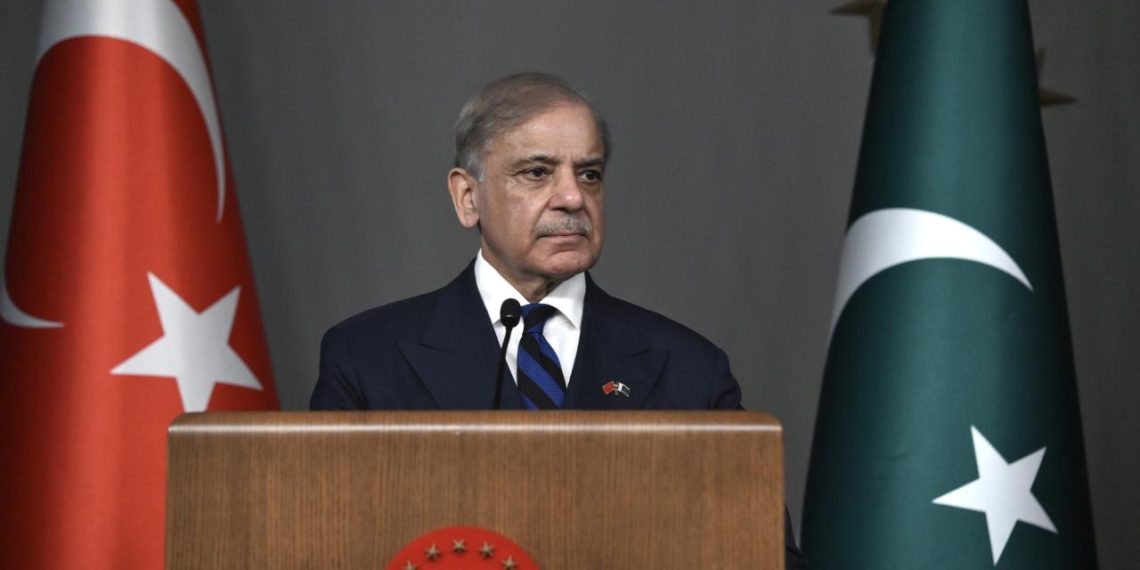 Pakistan Başbakanı Şerif, Mekke Ortak Savunma Anlaşması'nı imzalamaktan onur duyduğunu belirtti
