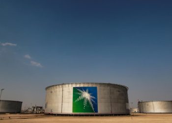 Yemen'deki Husiler: Suudi Arabistan'da Aramco rafinerisini İHA'yla hedef aldık