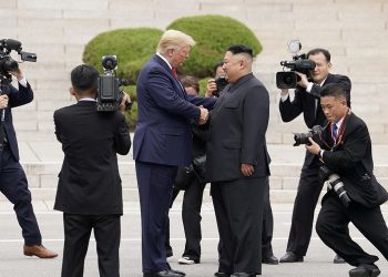 Trump'tan Kuzey Kore'ye İran savaşı jesti