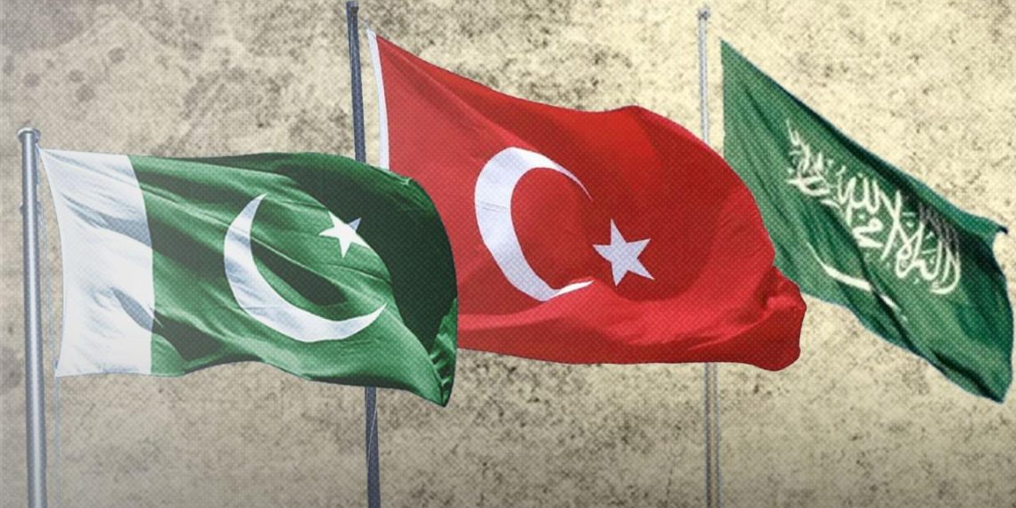 Suudi Arabistan Savunma Bakanı: Mekke Savunma Anlaşması, bölgenin ve dünyanın güvenliğine katkı sağlıyor