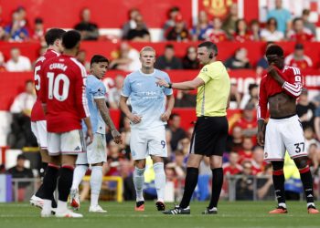 İngiltere Hakem Kurulu: Manchester derbisinde hakem hatası yapıldı