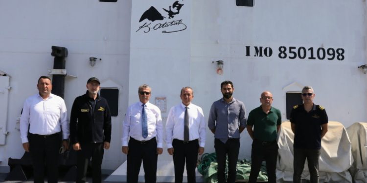 KKTC'de batan geminin enkazında arama çalışmalarına Türkiye'den bir gemi daha katıldı
