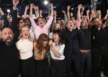 Almanya'da Berlin eyalet meclisi seçimini, başbakanlığa Elif Eralp'i aday gösteren Sol Parti kazandı
