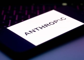 Anthropic'ten istifa eden Coxon, yapay zeka çalışanlarının teknolojideki hızlı ilerlemeden korktuklarını söyledi