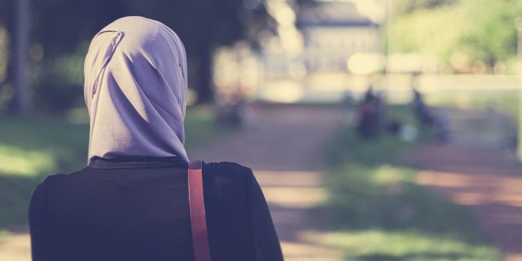 İsviçre'de Zürih Kanton Meclisi, başörtüsü yasağının önünü açan önergeyi kabul etti