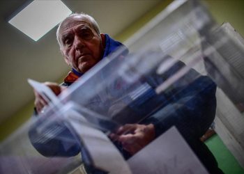Bulgaristan'da 25 Ekim'de yapılacak cumhurbaşkanı seçimi için kampanya dönemi başladı