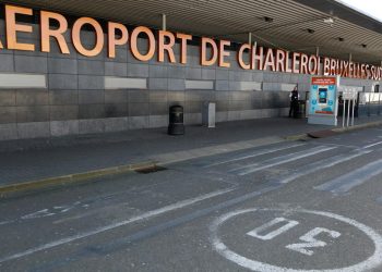 Belçika'da Charleroi Havalimanı'nda grev nedeniyle 42 uçuş iptal edildi