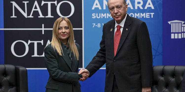 İtalya Başbakanı Meloni'den Cumhurbaşkanı Erdoğan'a teşekkür