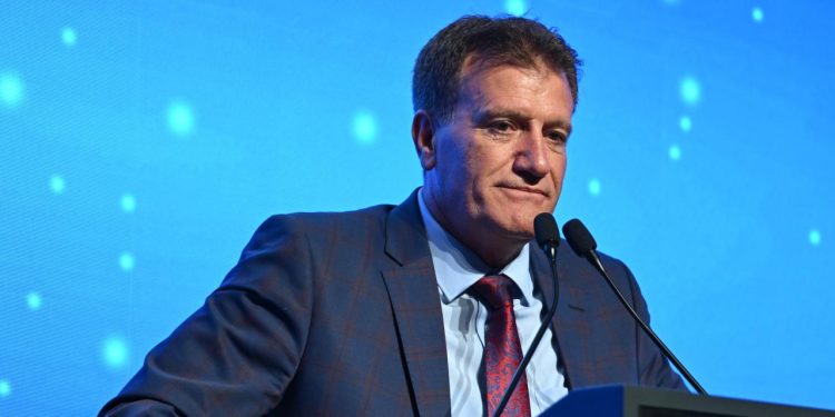 KKTC'de Yeniden Doğuş Partisi hükümetten çekilme kararı aldı