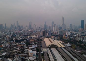Tayland'ın başkenti Bangkok'taki 50 bölgenin tamamı afet bölgesi ilan edildi