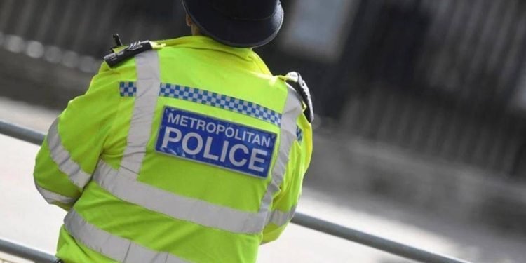 İngiltere'de yapay zekayla çocuk istismarına verilen 2 yıllık cezaya Londra Polisi tepki gösterdi