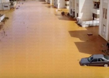Libyanın çeşitli kentlerinde şiddetli yağışlar sele neden oldu