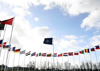 NATO: Rusya'nın güç kullanma tehdidini ve nükleer söylemlerini kınıyoruz