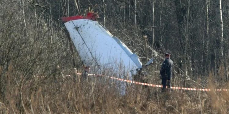Rusya'da Tu95 tipi askeri uçak düşmesi sonucu 6 kişi öldü