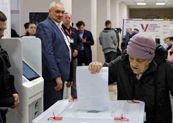 Rusya'da Duma seçimlerinin galibi Putinin Birleşik Rusya partisi oldu