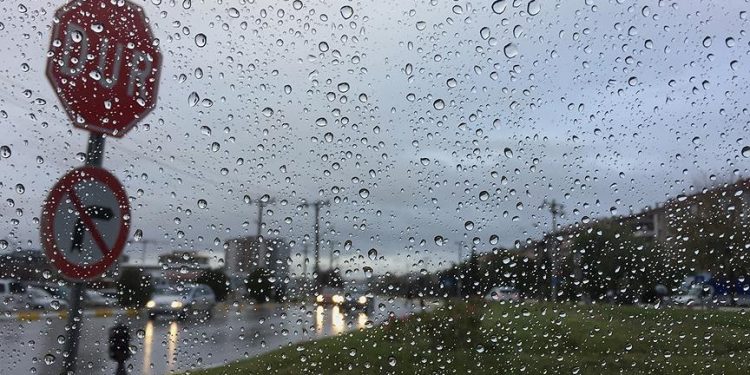 Yarından itibaren üç gün sağanak yağış bekleniyor