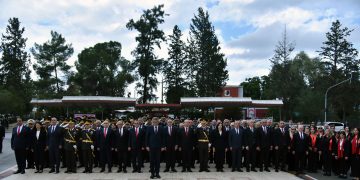 29 Ekim Cumhuriyet Bayramı… Lefkoşa Atatürk Anıtı’nda tören düzenlendi