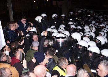 Polonya'da Anayasa Mahkemesi krizi: Neler oldu?