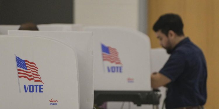ABD'de Demokratlar ara seçimleri kazanmaları halinde Trump yönetimini soruşturmayı planlıyor